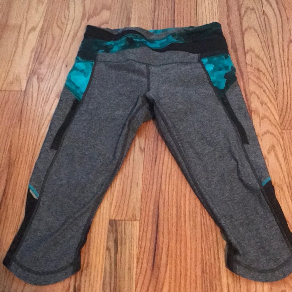 Lululemon sunrunner crops